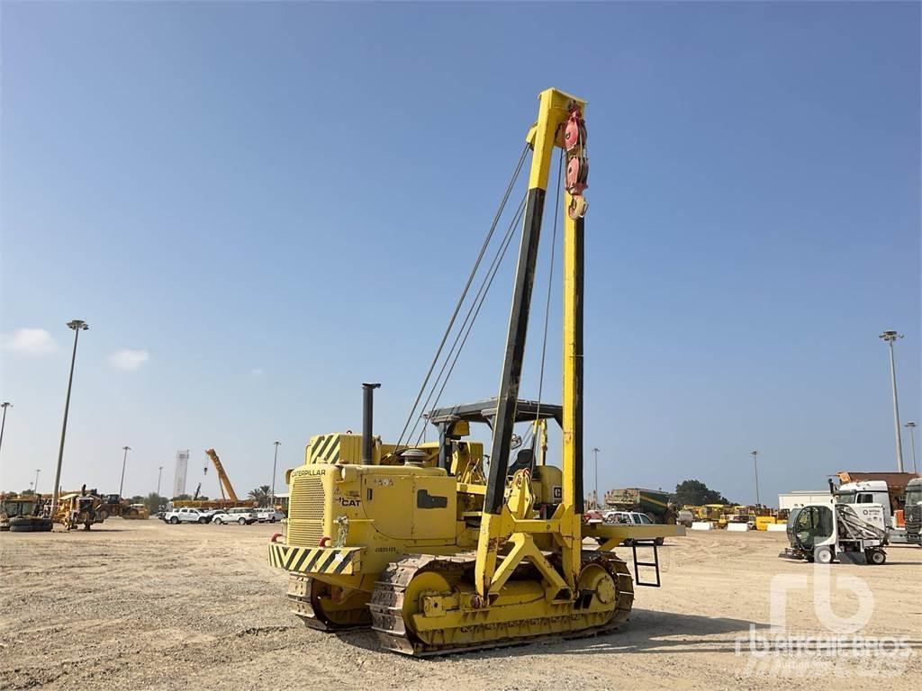 CAT 572G Pipelayer dozers