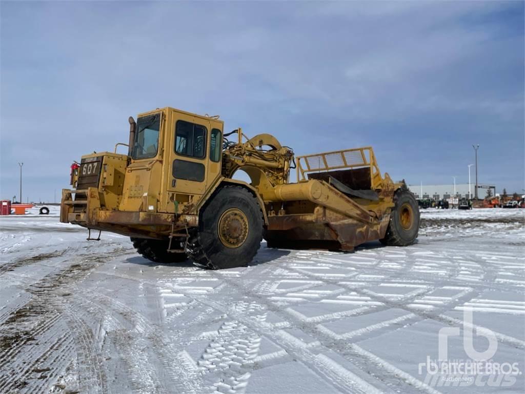 CAT 621F Scrapers
