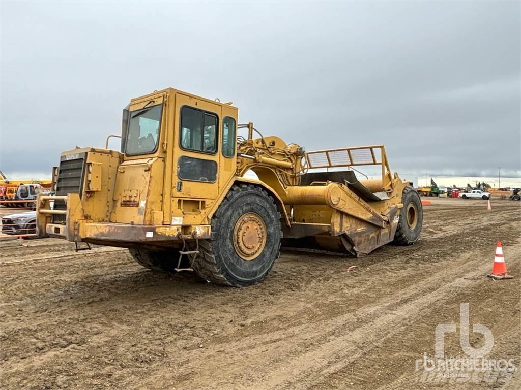 CAT 621F Scrapers