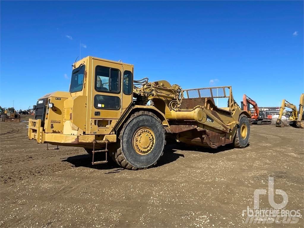 CAT 621G Scrapers