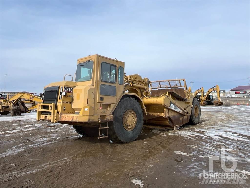 CAT 621G Scrapers