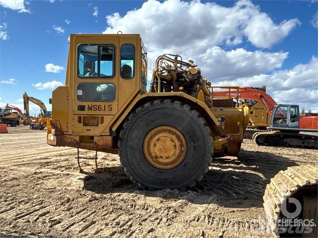CAT 621G Scrapers