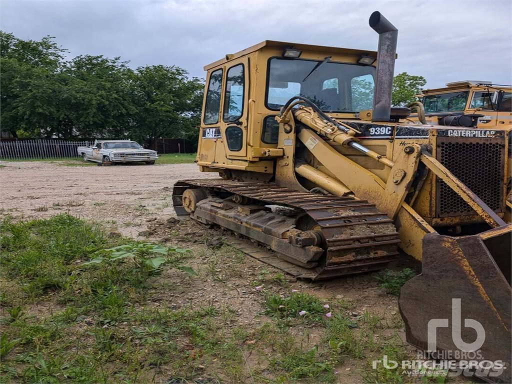 CAT 939C Crawler loaders
