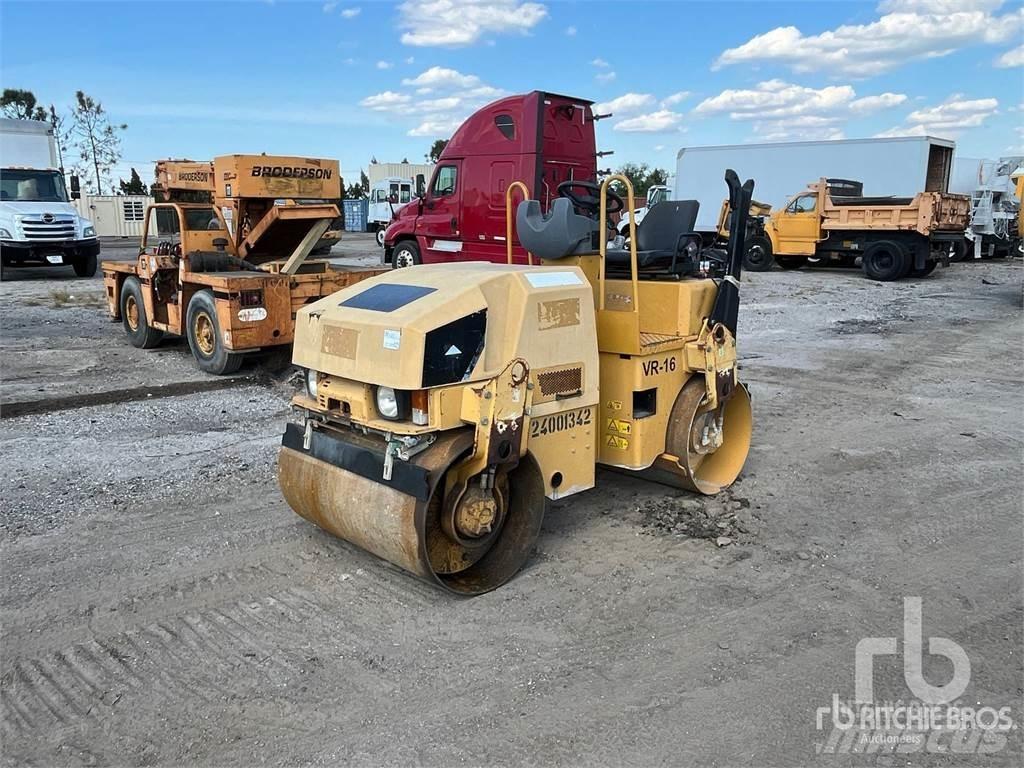 CAT CB24 Twin drum rollers