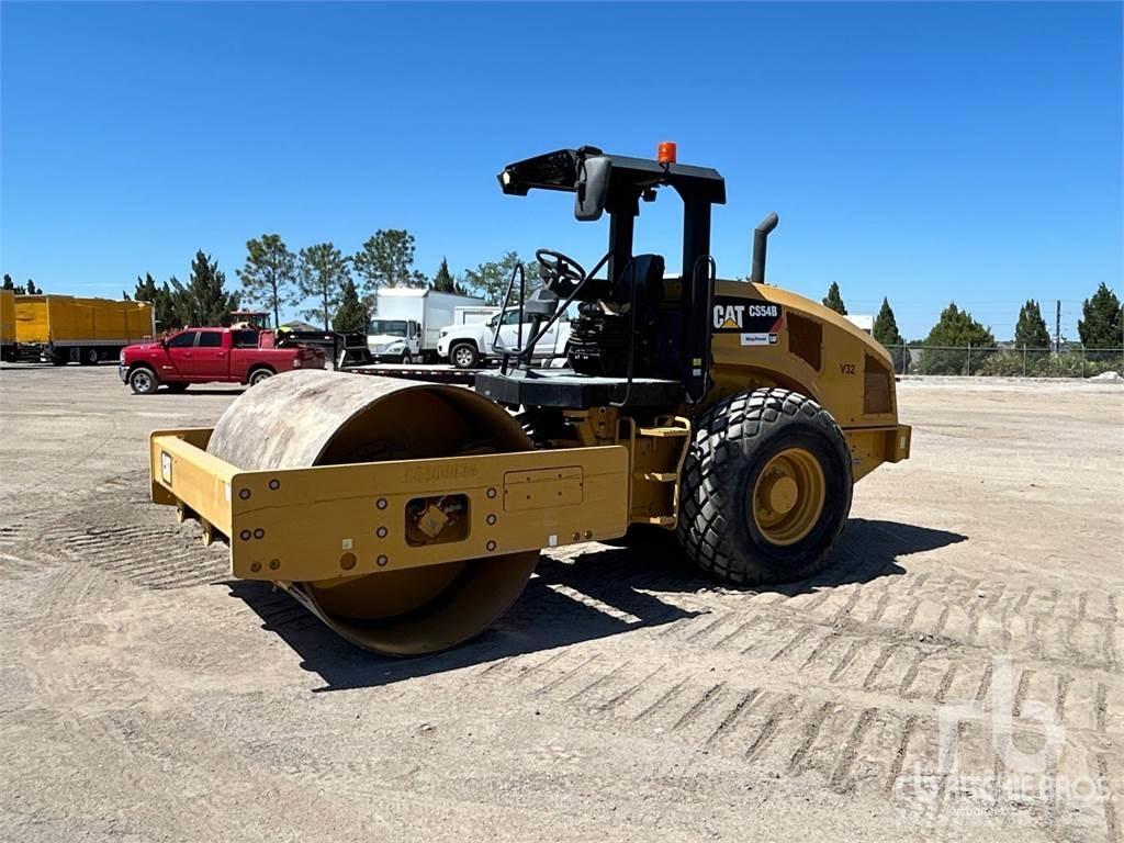 CAT CS54B Soil compactors