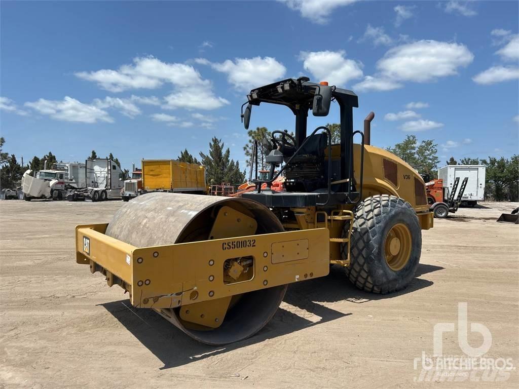 CAT CS54B Soil compactors
