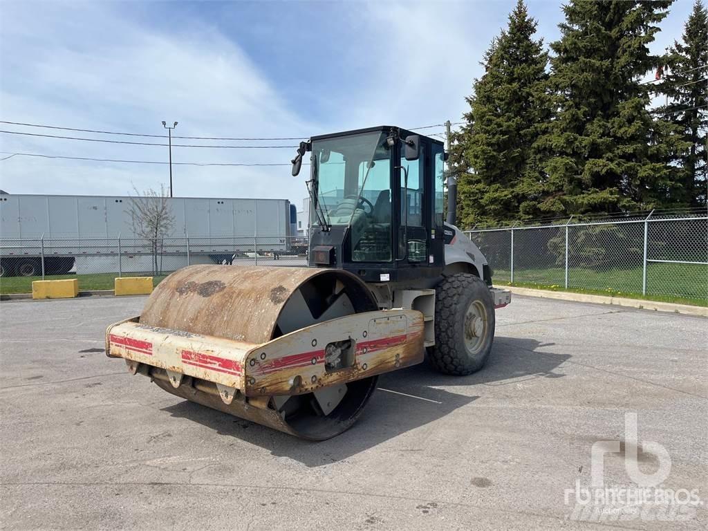 CAT CS563E Soil compactors
