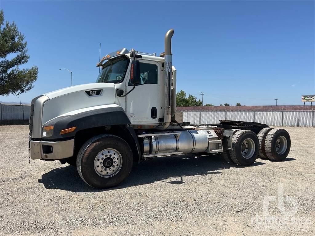 CAT CT660 Tractor Units