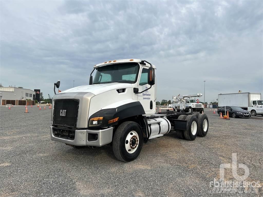 CAT CT660S Chassis Cab trucks