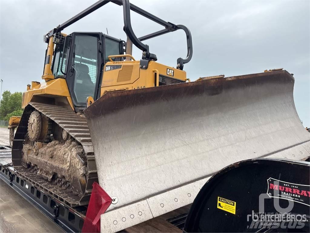 CAT D6N XL Crawler dozers