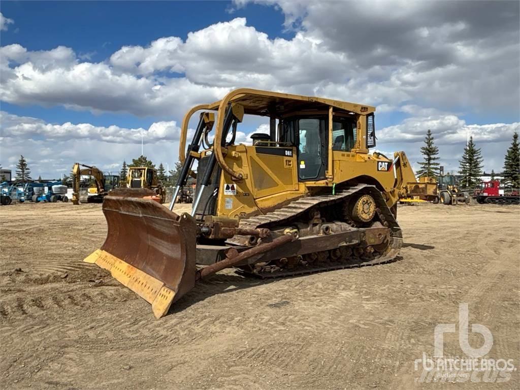 CAT D8T Crawler dozers