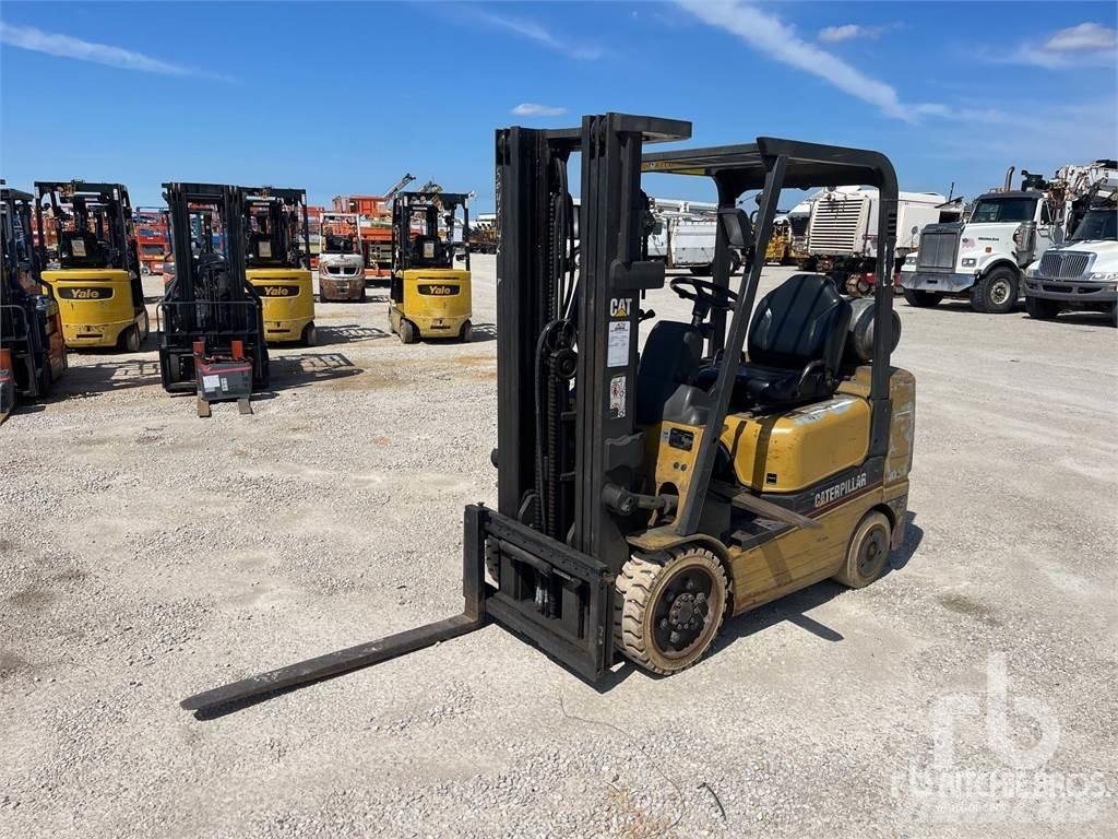 CAT GC25K Diesel trucks