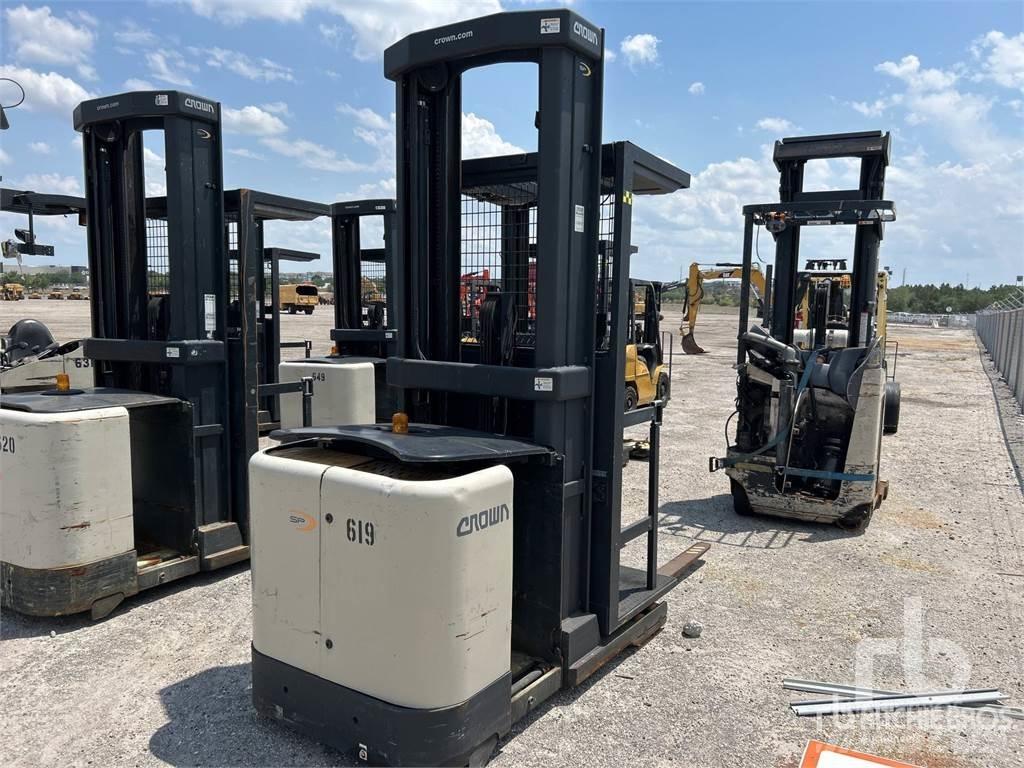 Crown SP3420-30 Electric forklift trucks