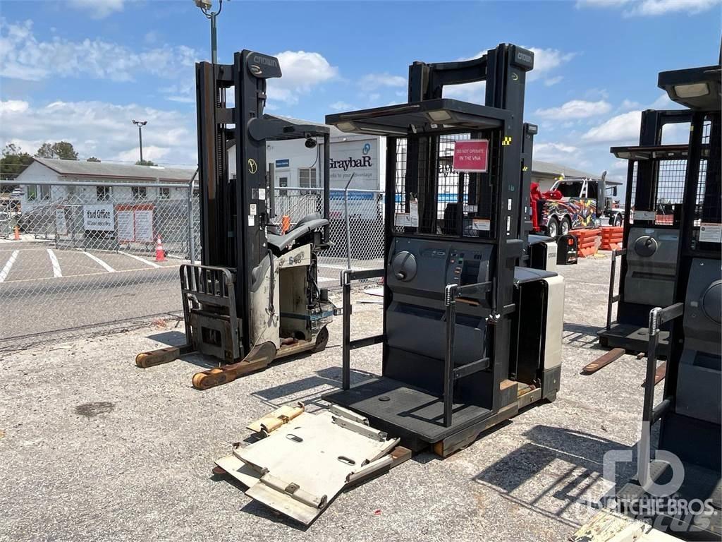 Crown SP3420-30 Electric forklift trucks
