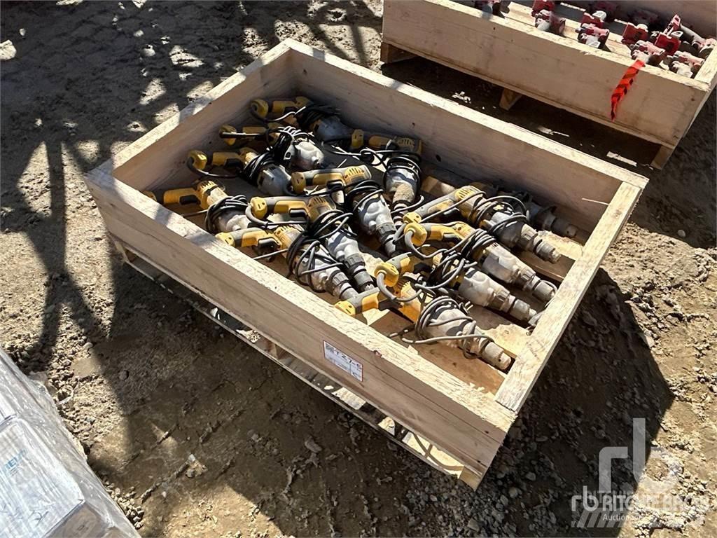 DeWalt DWD520 Construction - Others