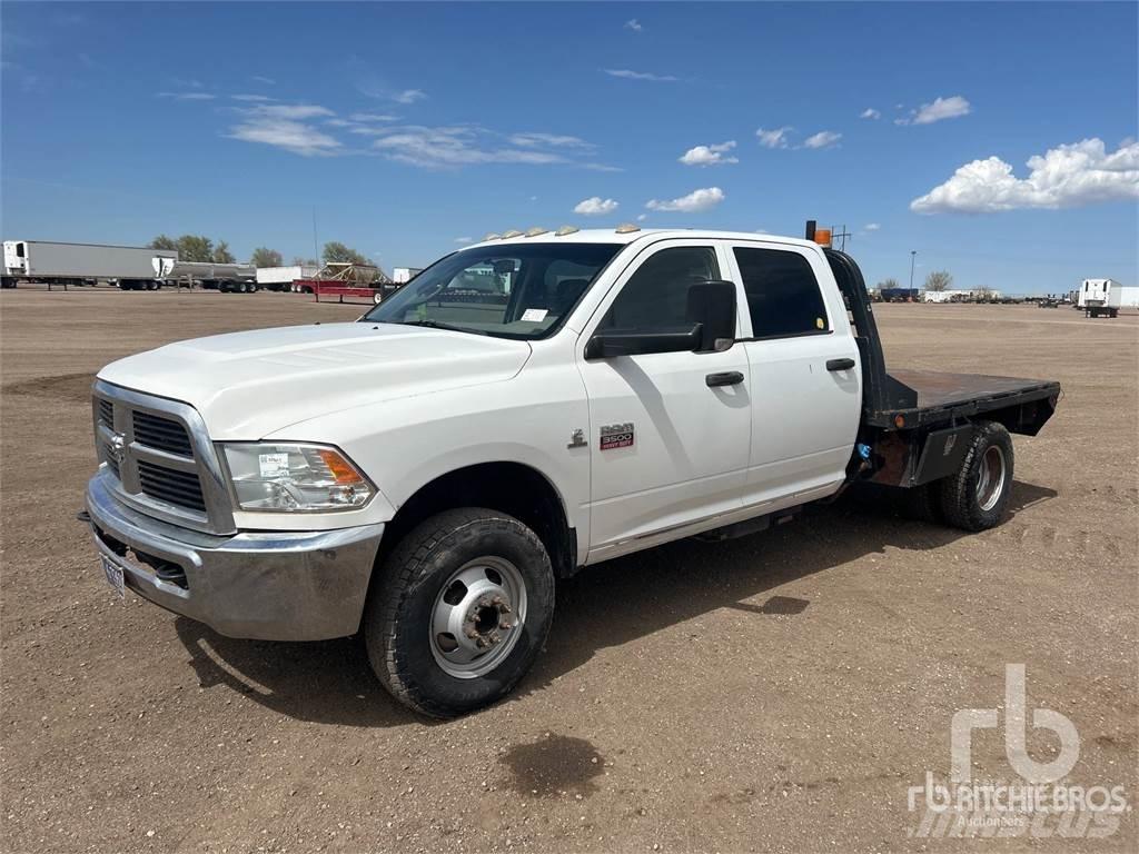 Dodge 3500 Flatbed / Dropside trucks