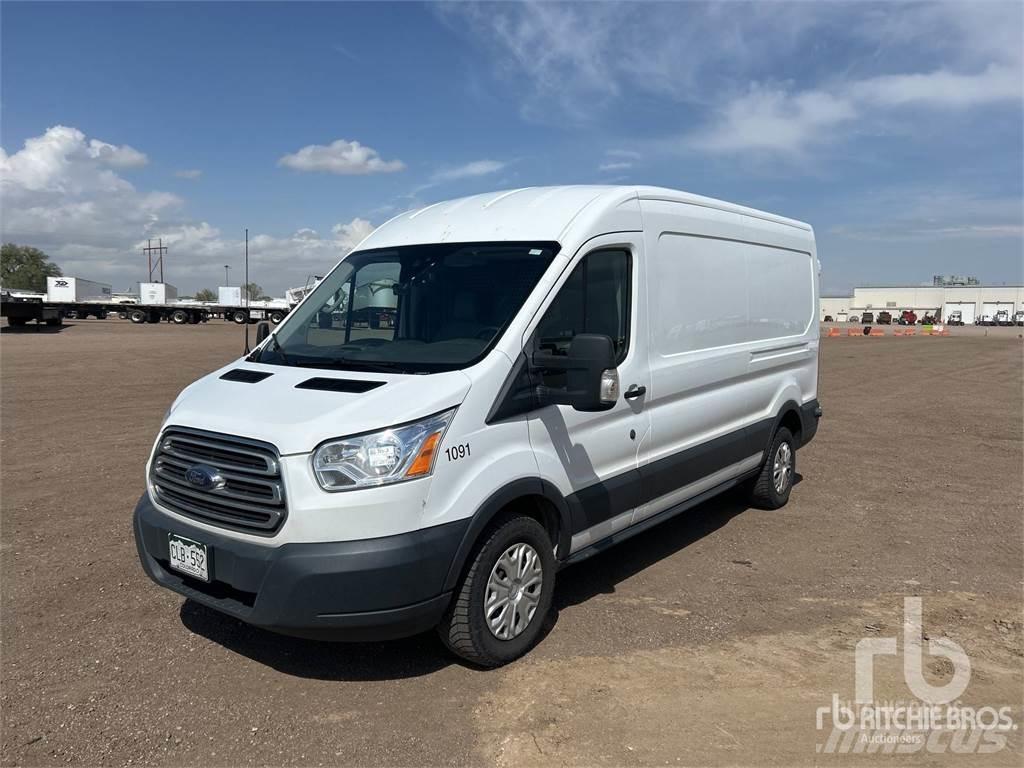 Ford E-350 Temperature controlled trucks