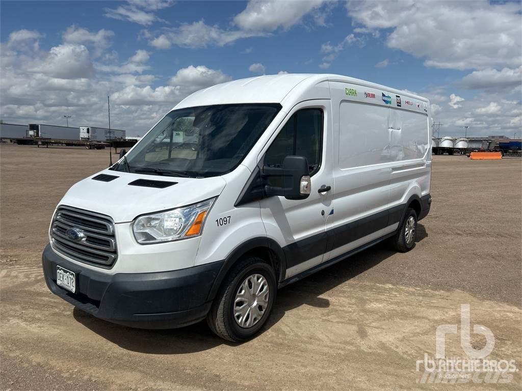 Ford E-350 Temperature controlled trucks
