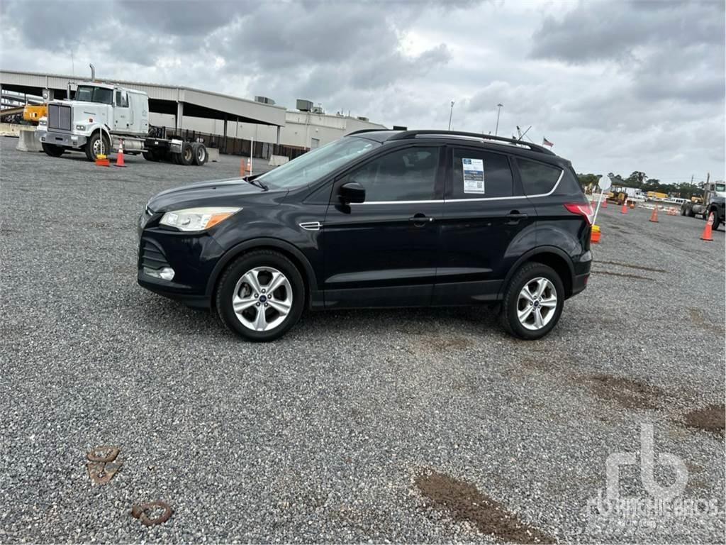 Ford ESCAPE Pick up/Dropside