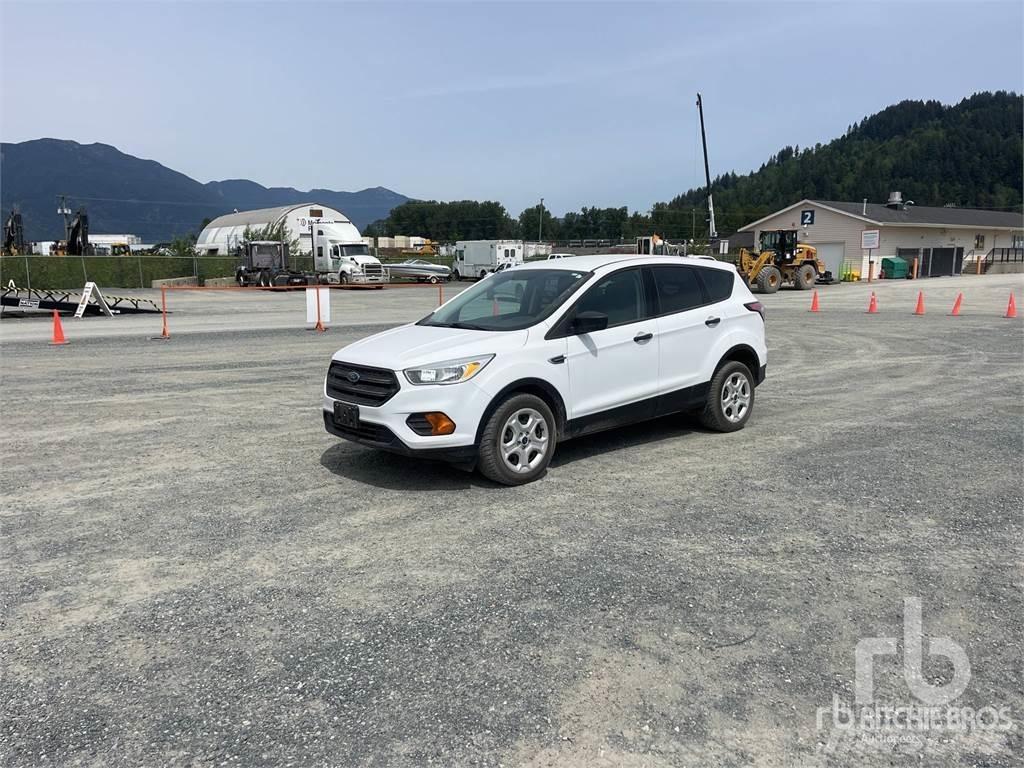 Ford ESCAPE Pick up/Dropside