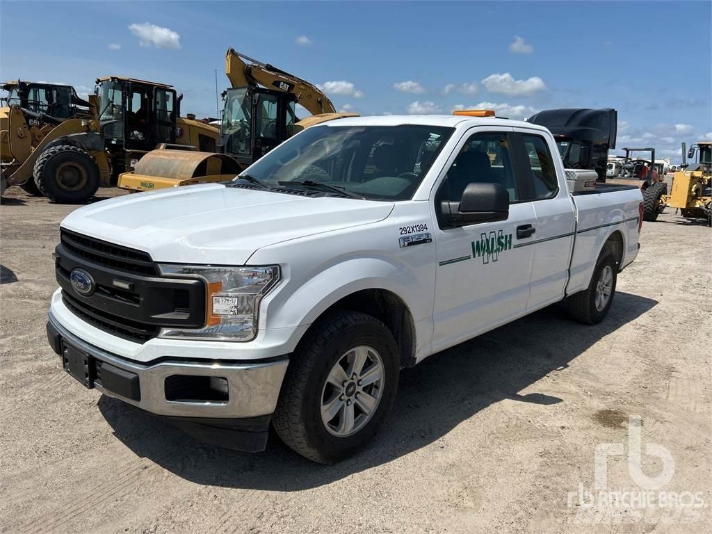 Ford F-150 Pick up/Dropside