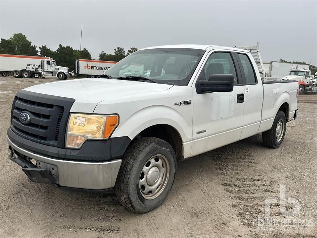 Ford F-150 Pick up/Dropside