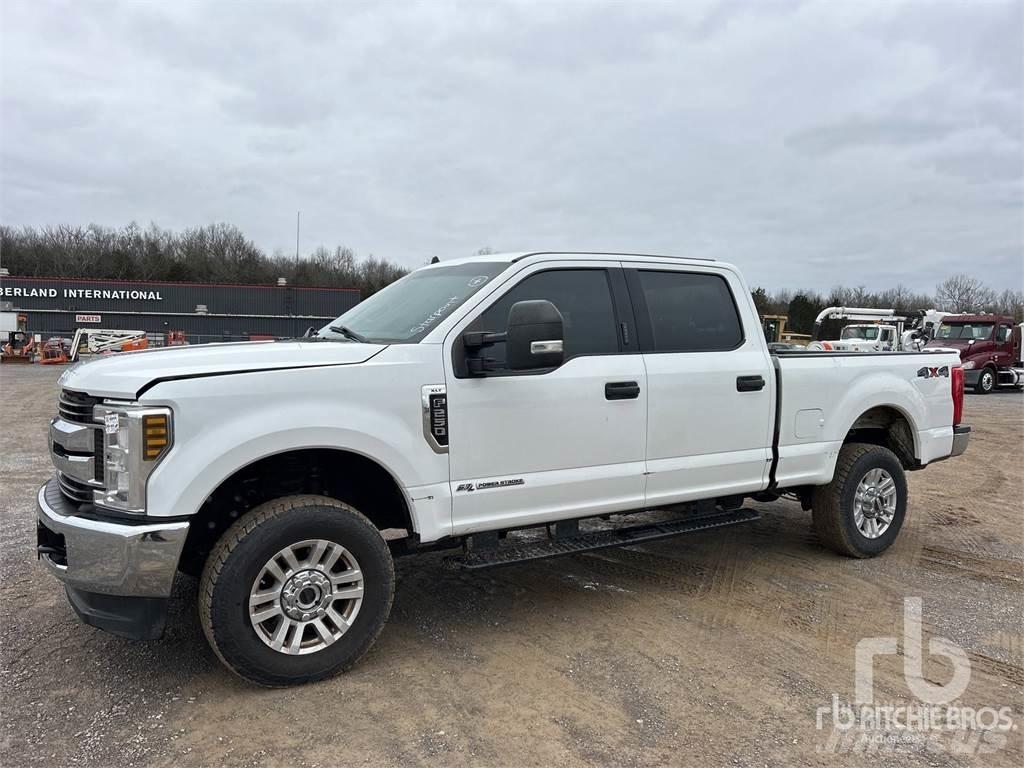 Ford F-250 Pick up/Dropside