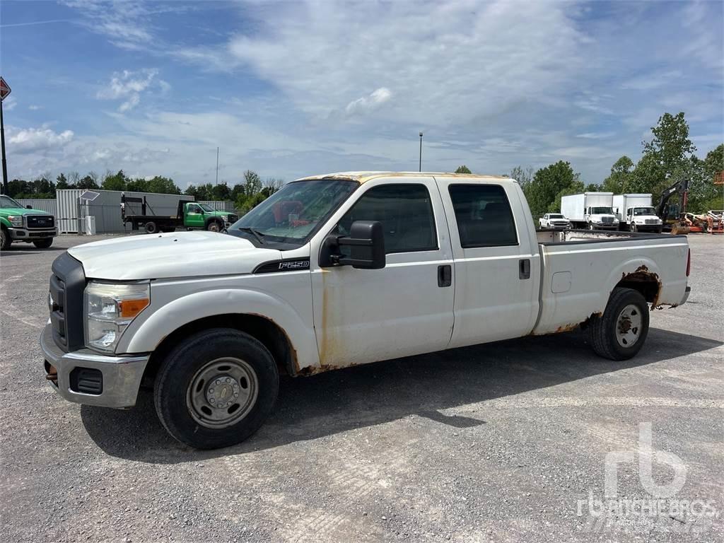 Ford F-250 Pick up/Dropside