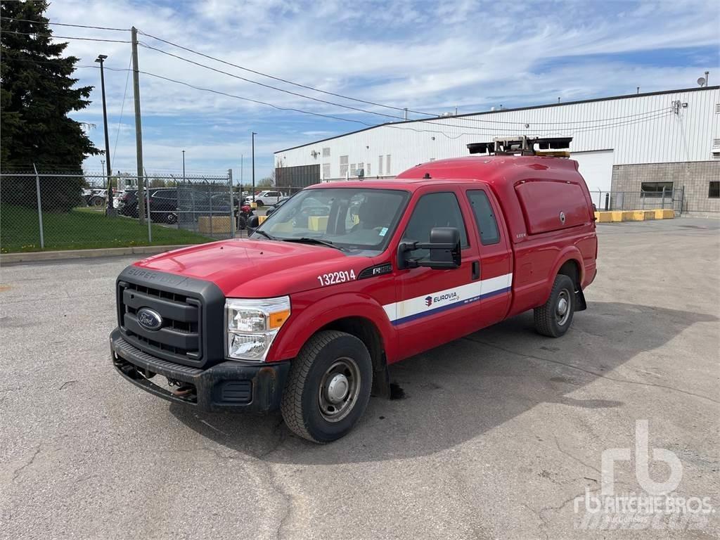 Ford F-250 Pick up/Dropside
