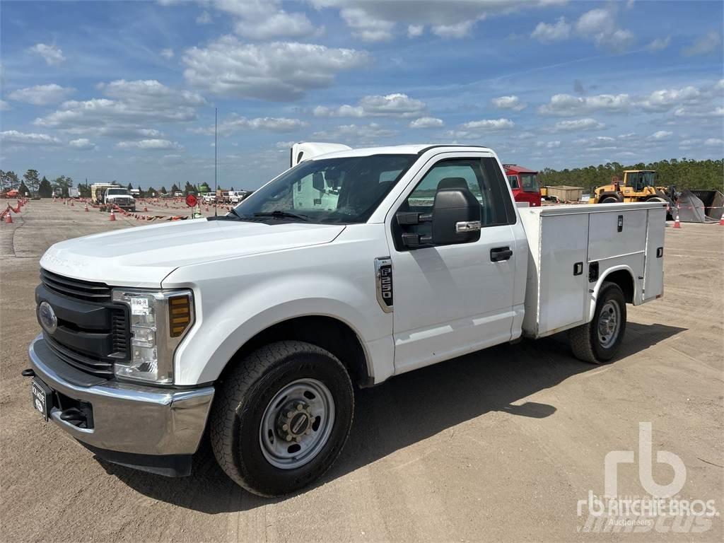 Ford F-250 Municipal / general purpose vehicles
