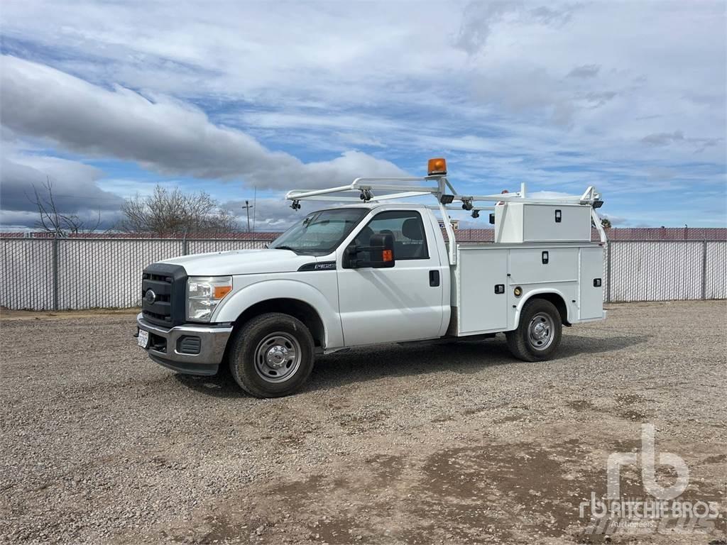 Ford F-350 Municipal / general purpose vehicles