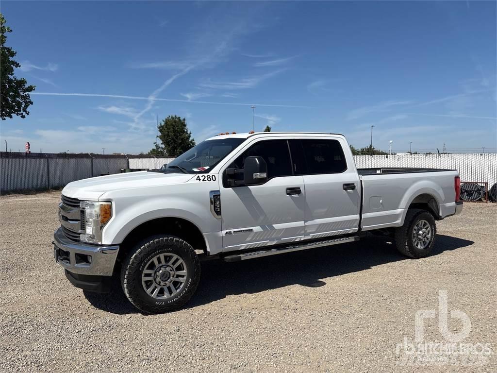 Ford F-350 Pick up/Dropside