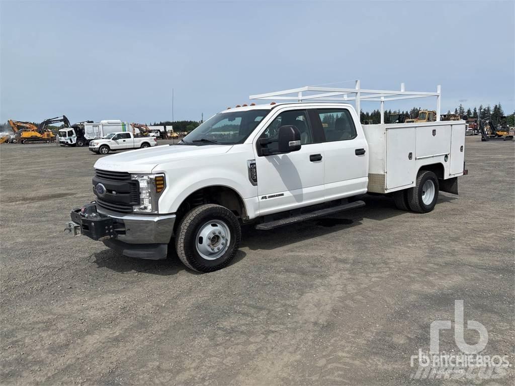 Ford F-350 Municipal / general purpose vehicles