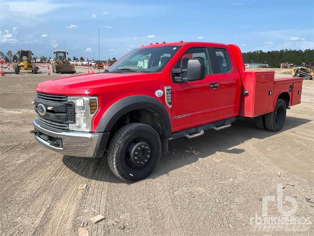 Ford F-450 Municipal / general purpose vehicles
