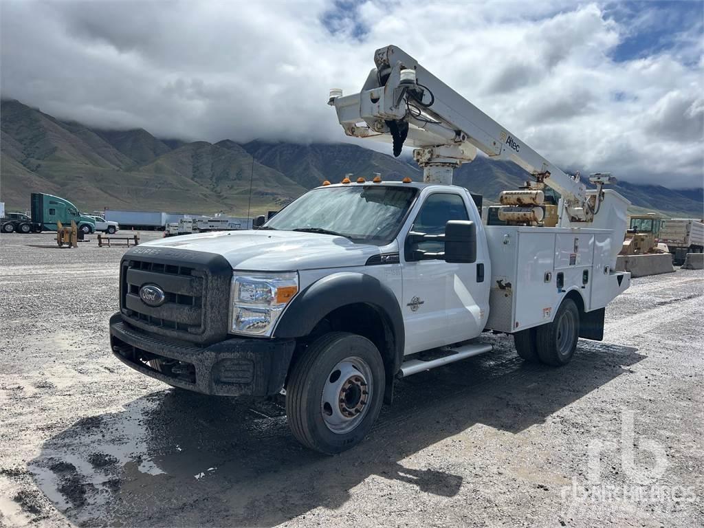 Ford F-450 Trailer mounted aerial platforms