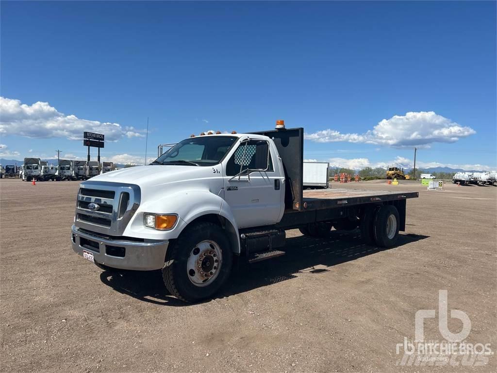 Ford F-650 Flatbed / Dropside trucks