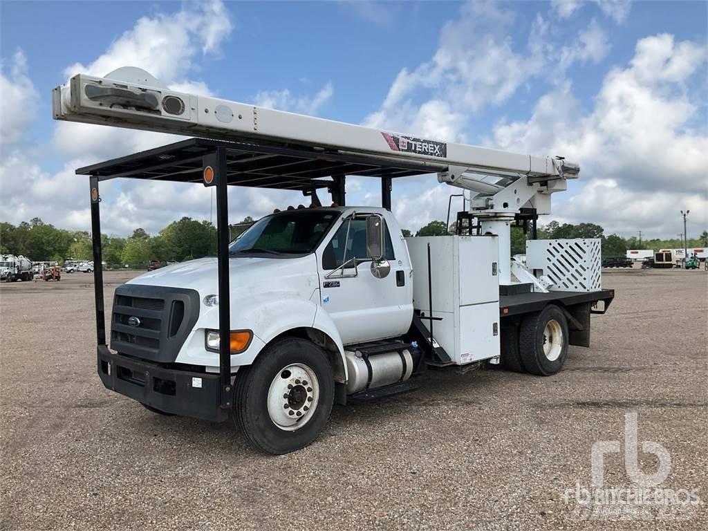Ford F-750 Trailer mounted aerial platforms