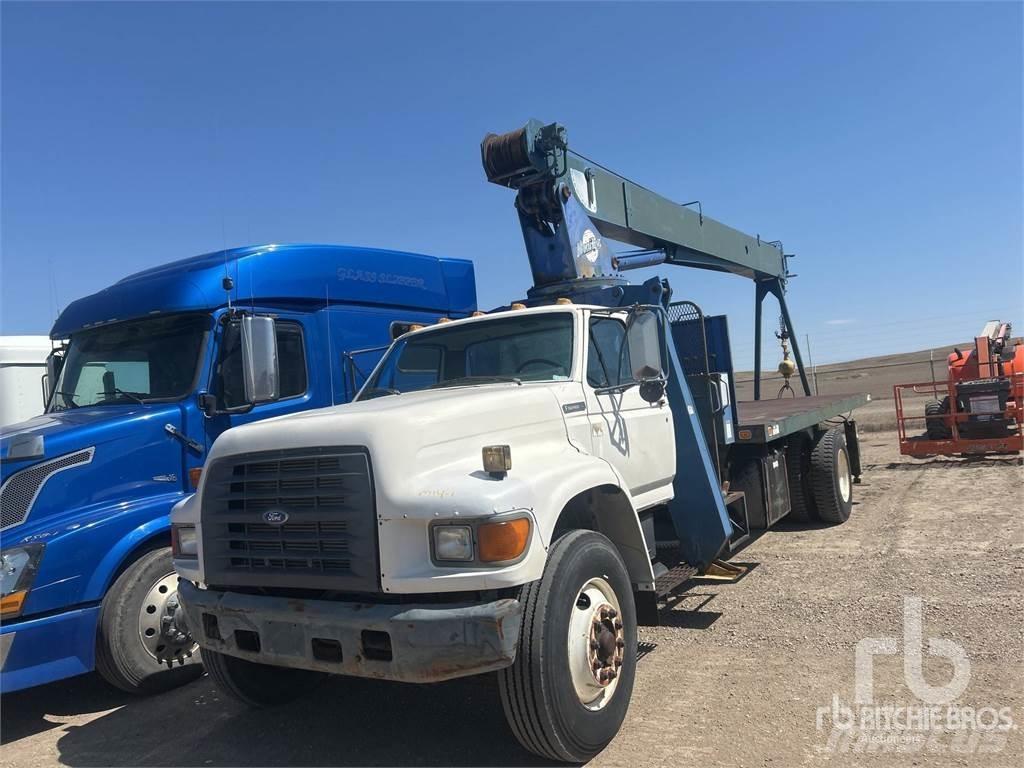 Ford F800 Crane trucks
