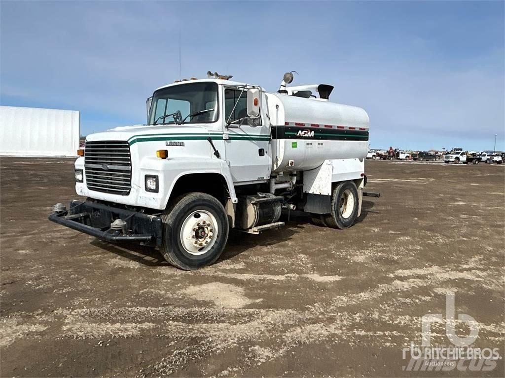 Ford LN8000 Water tankers