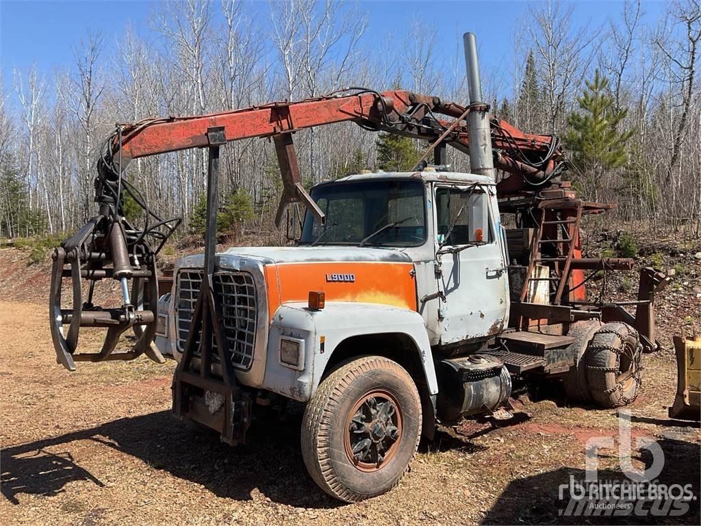 Ford LTS9000 Timber trucks