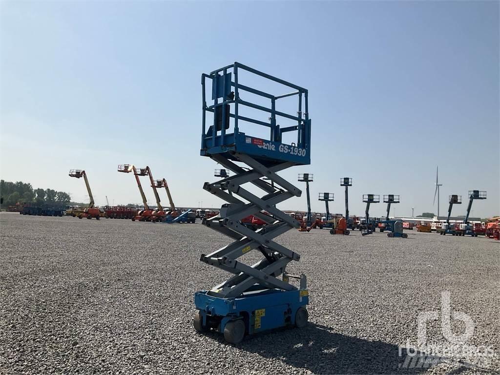 Genie GS-1930 Scissor lifts