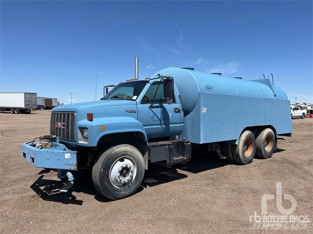 GMC C7 Water tankers