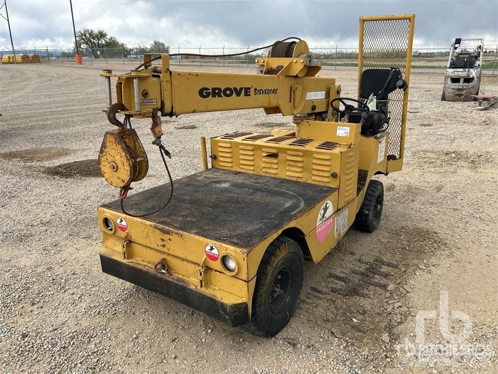 Grove S4000 Rough terrain cranes