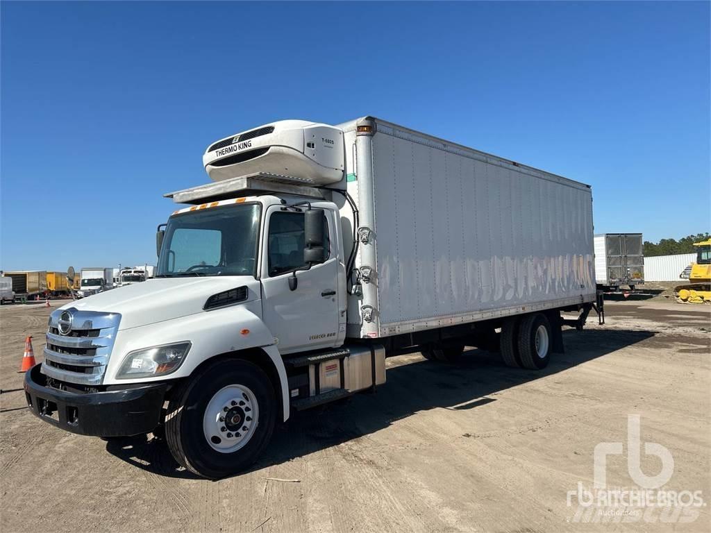 Hino 338 Temperature controlled