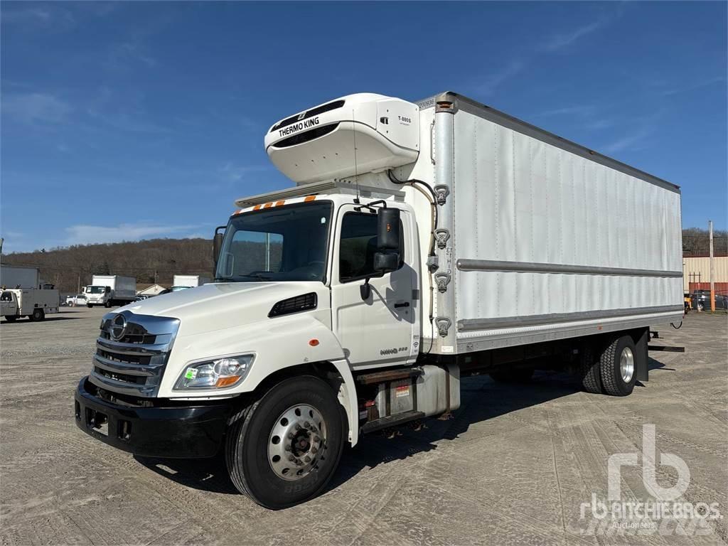 Hino 338 Temperature controlled