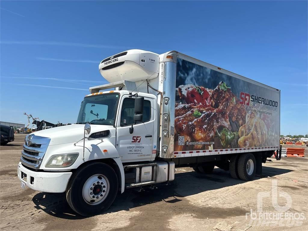 Hino 338 Temperature controlled