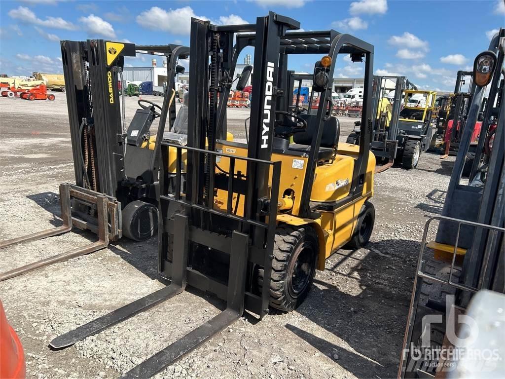 Hyundai HDF30-5 Diesel trucks