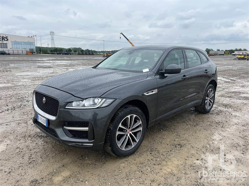 Jaguar F-PACE Pick up/Dropside