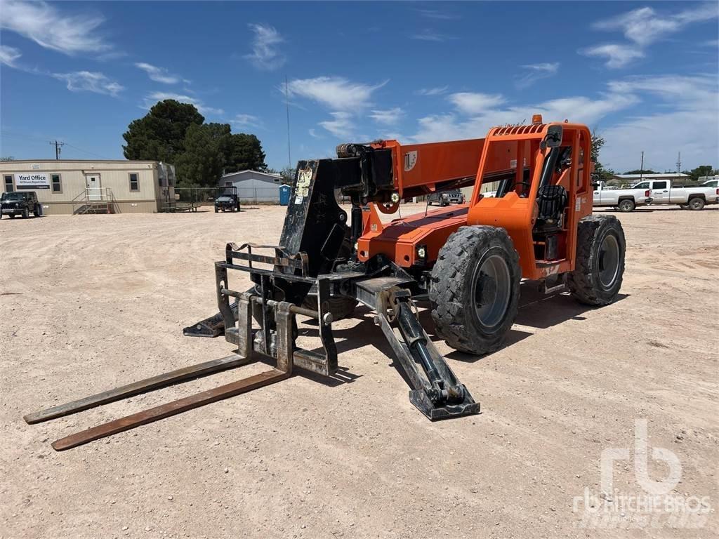 JLG 10042 Telescopic handlers