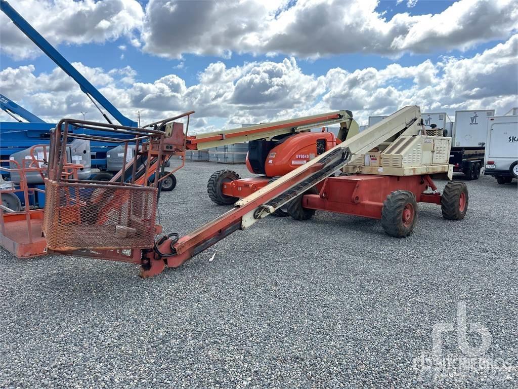 JLG 40H Articulated boom lifts
